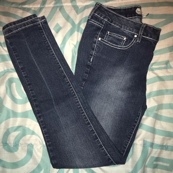 Jeans - Picture 3 of 4